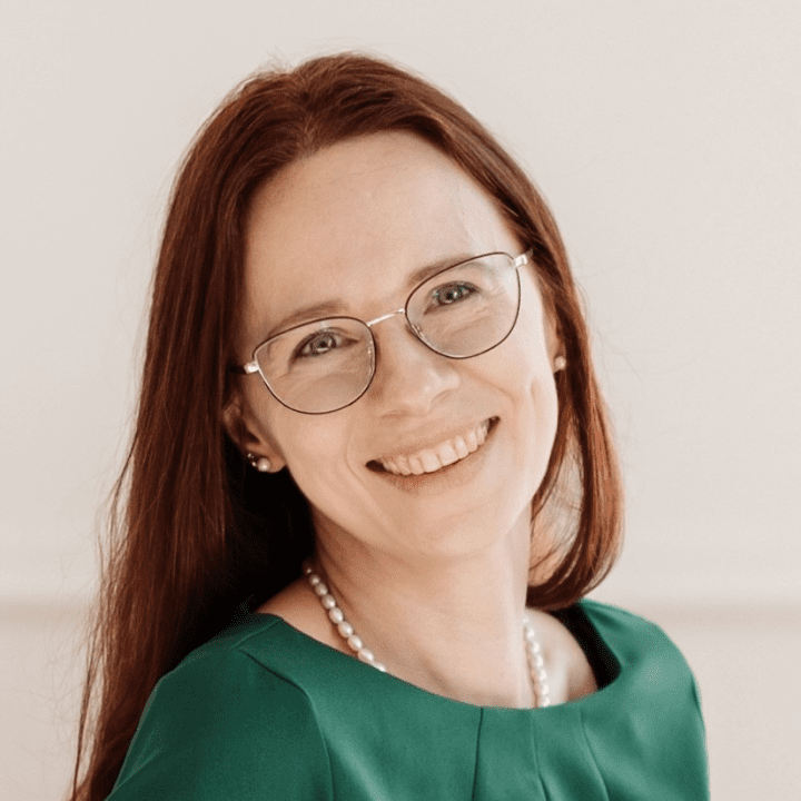 dr Joanna Płaskonka